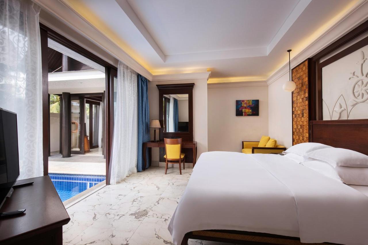 Pullman Sanya Yalong Bay Villas & Resort Exterior photo