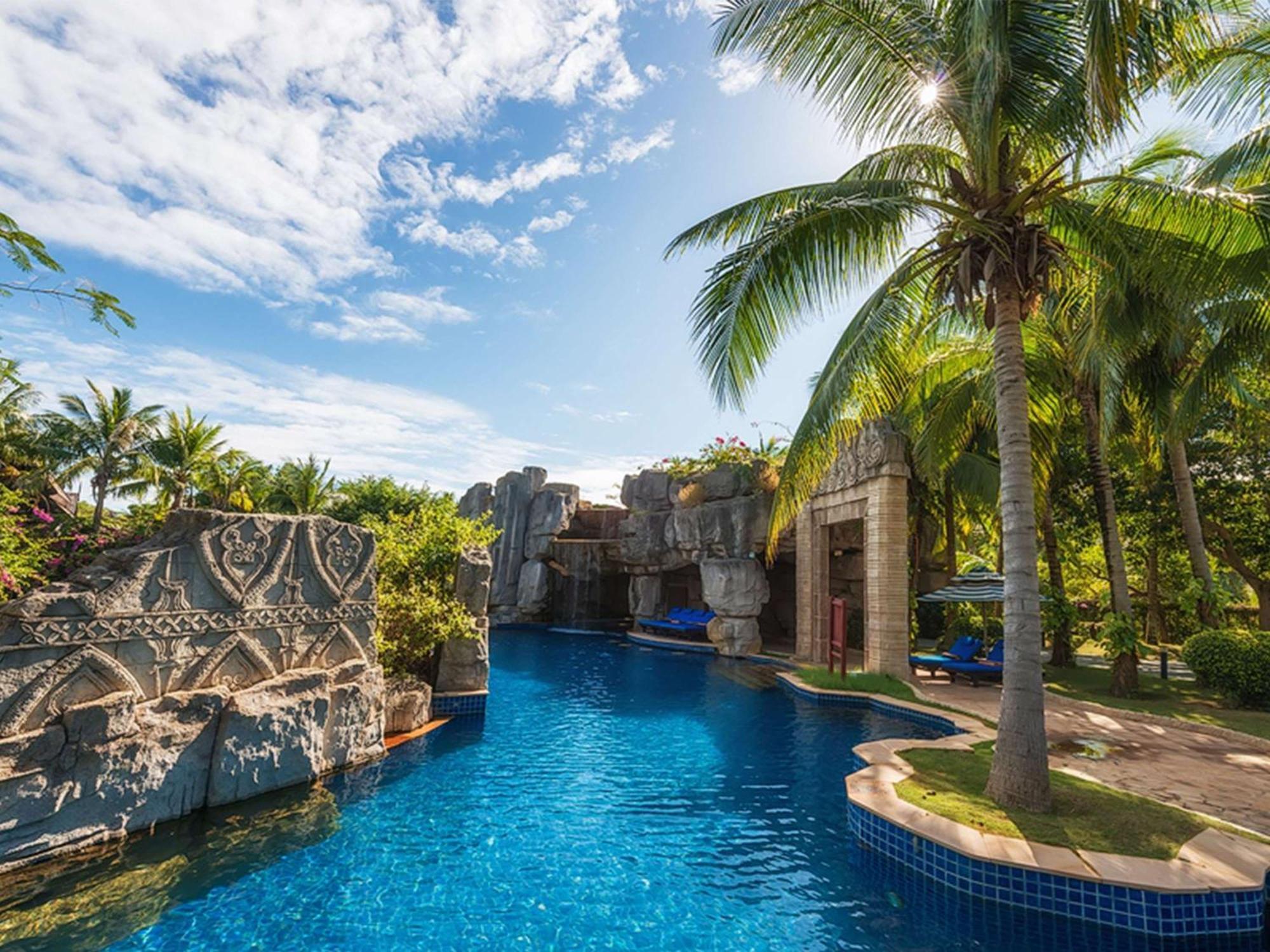 Pullman Sanya Yalong Bay Villas & Resort Exterior photo